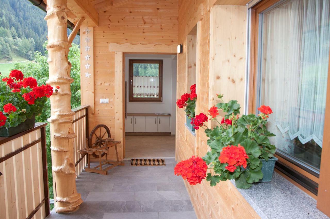 Schweinsteghof Urlaub Auf Dem Bauernhof Apartment Sarentino Ngoại thất bức ảnh
