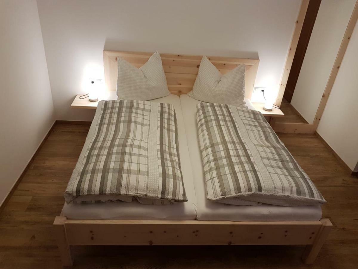 Schweinsteghof Urlaub Auf Dem Bauernhof Apartment Sarentino Ngoại thất bức ảnh